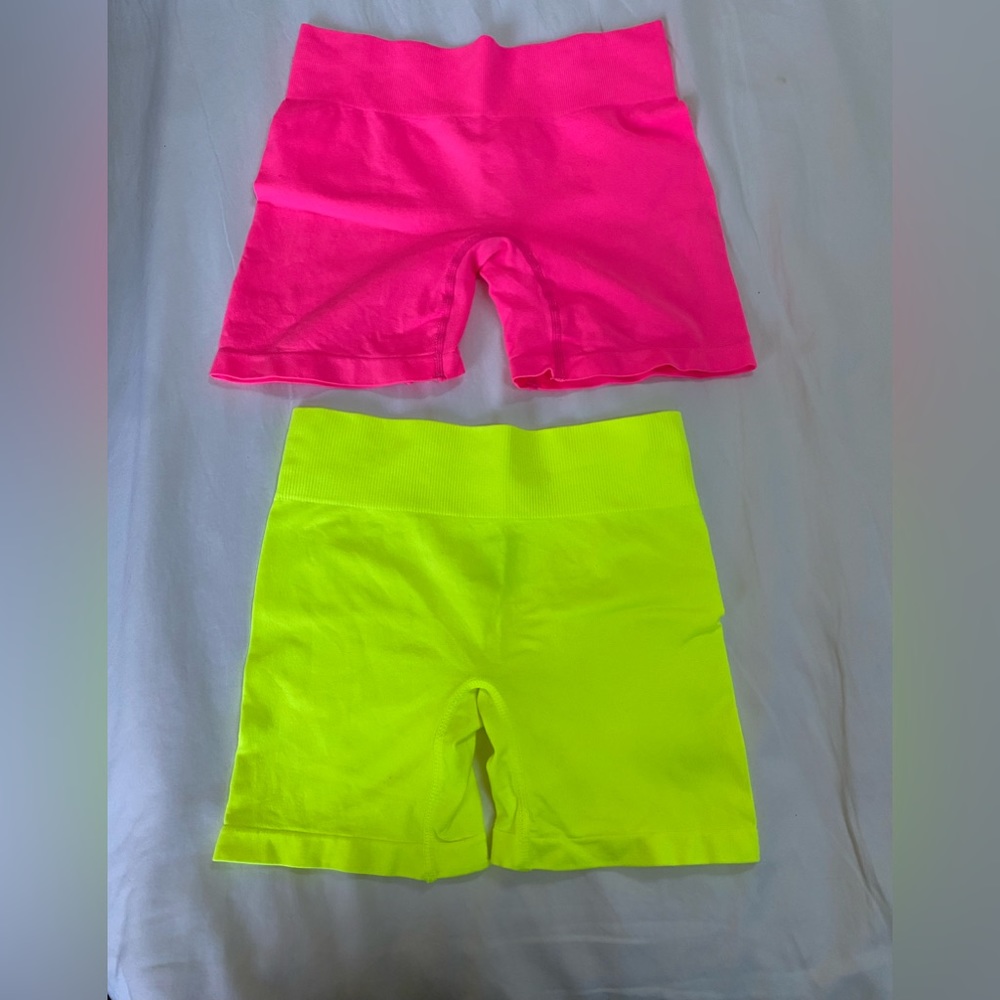 C&C California girls shorts size M